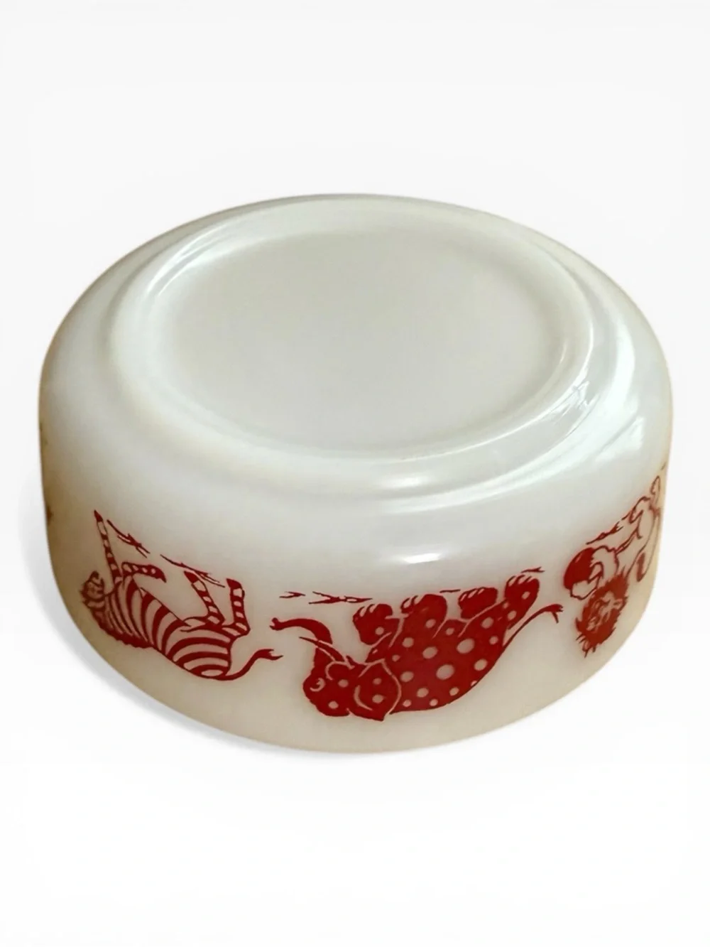 Vintage Hazel-Atlas Milk Glass Bowl Featuring A Red Circus Animal Pattern